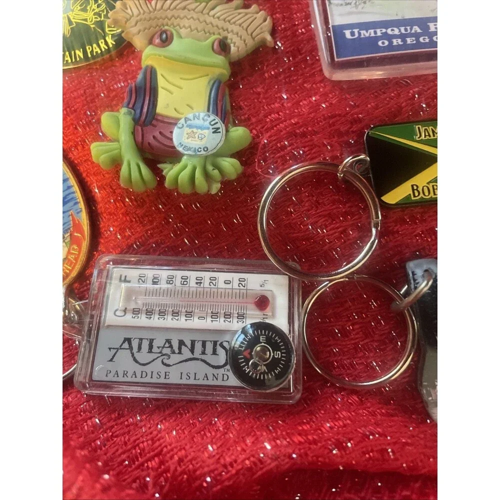 Vintage Souvenir Keychain Lot of 13 Oregon Grand Canyon Cancun Bourbon Street